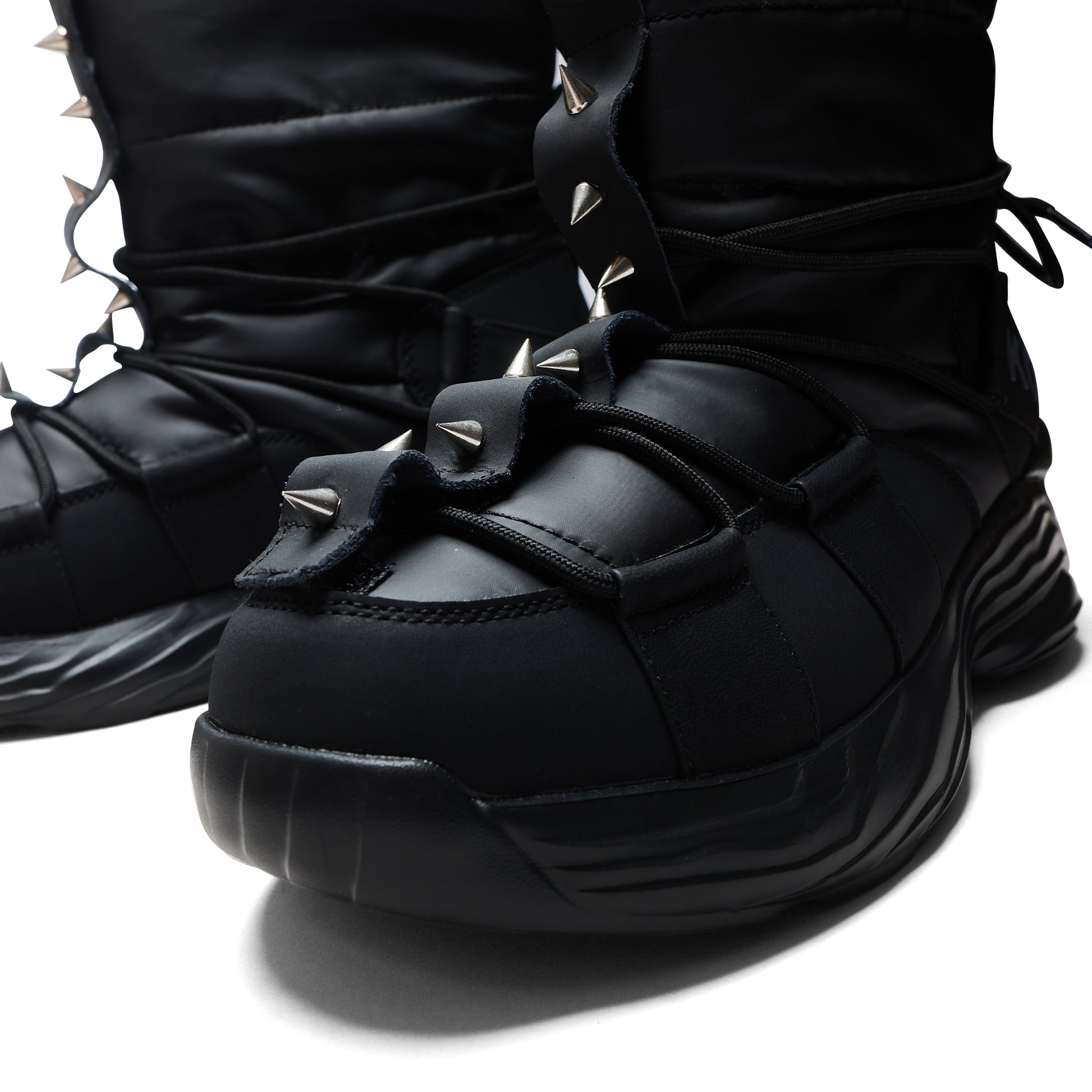 Cauldrife Demons Men's Spiked Snow Boots - Black - Ankle Boots - KOI Footwear - Black - Front Detail