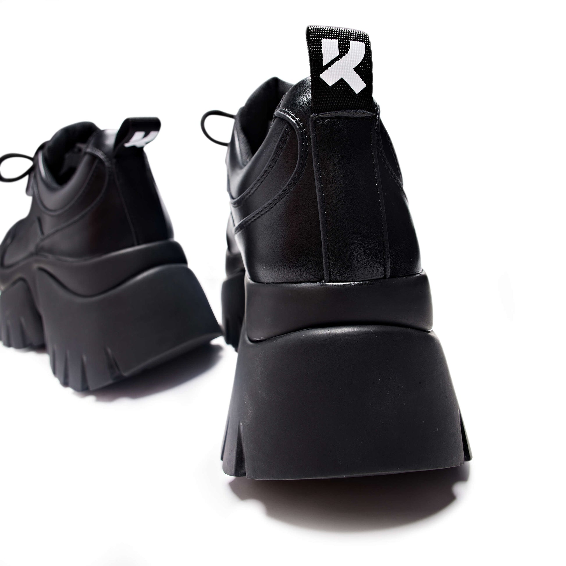 Chronicles Vilun Platform Trainers - Trainers - KOI Footwear - Black - Back Detail