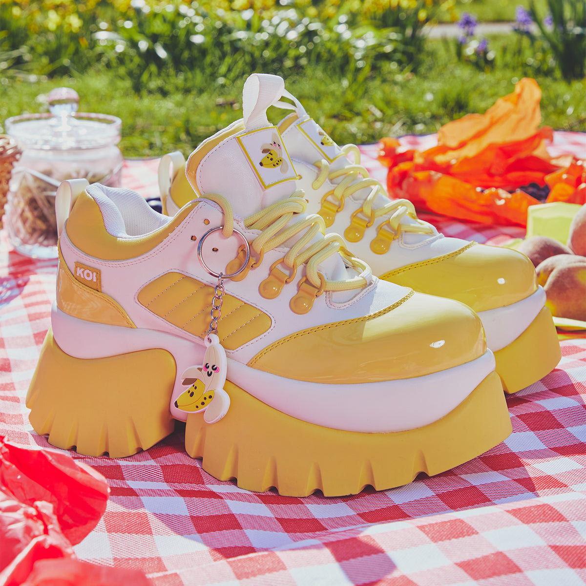 KOI_Banana Milkshake Trainers_MOD1