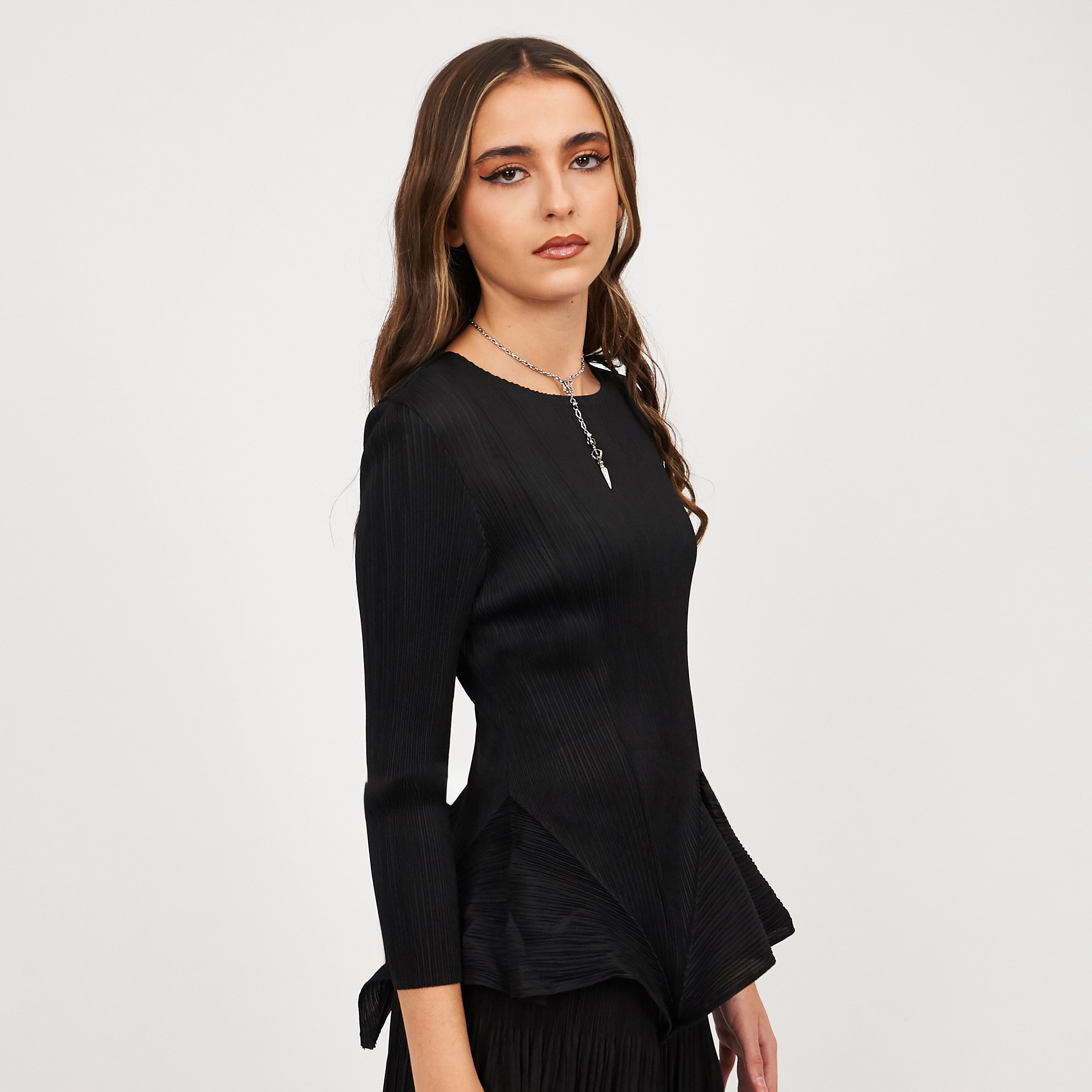 KOI_Bespoke Draconia Black Top and Skirt Co-Ord_3