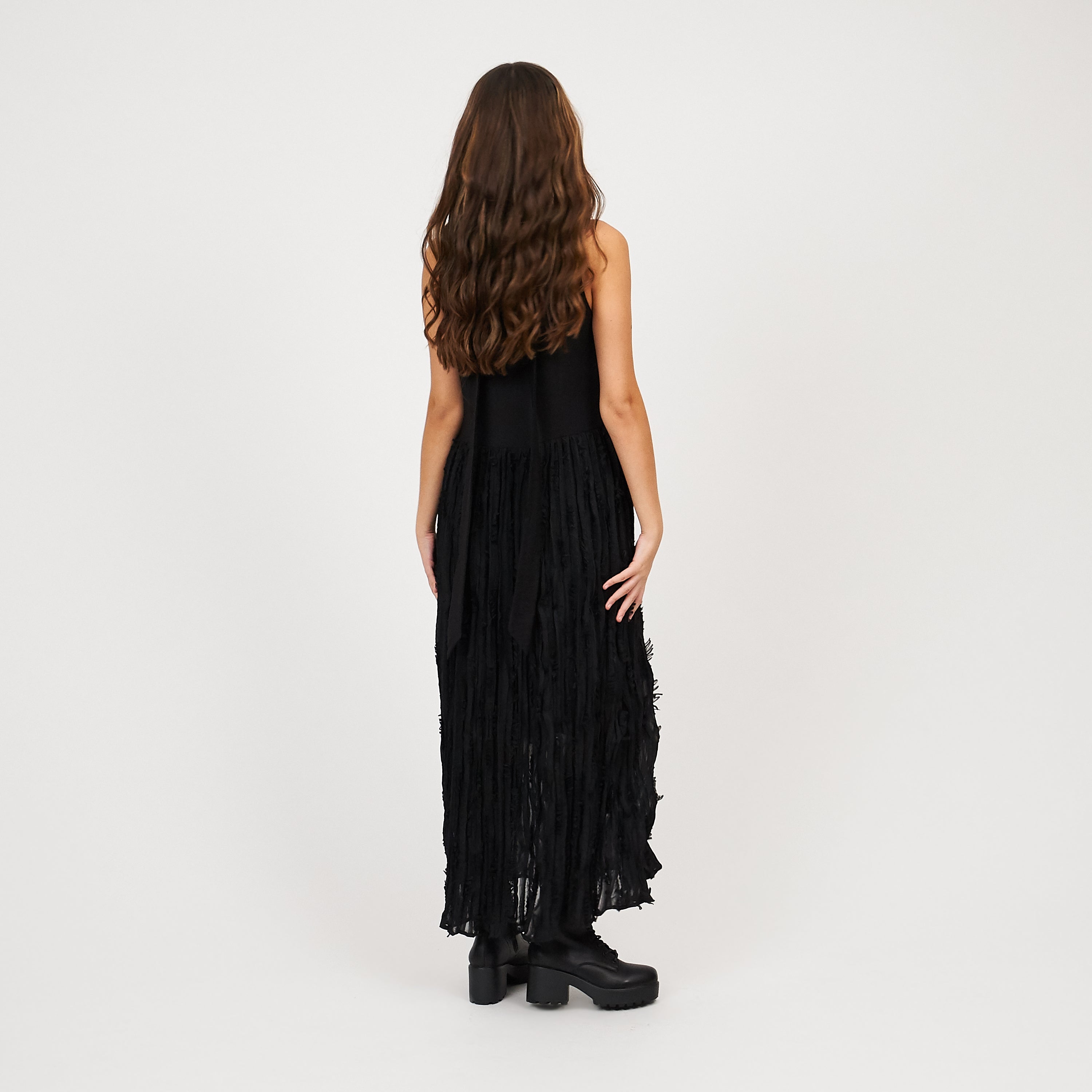 KOI_Bespoke Morose Black Pleated Tie Maxi Dress_2