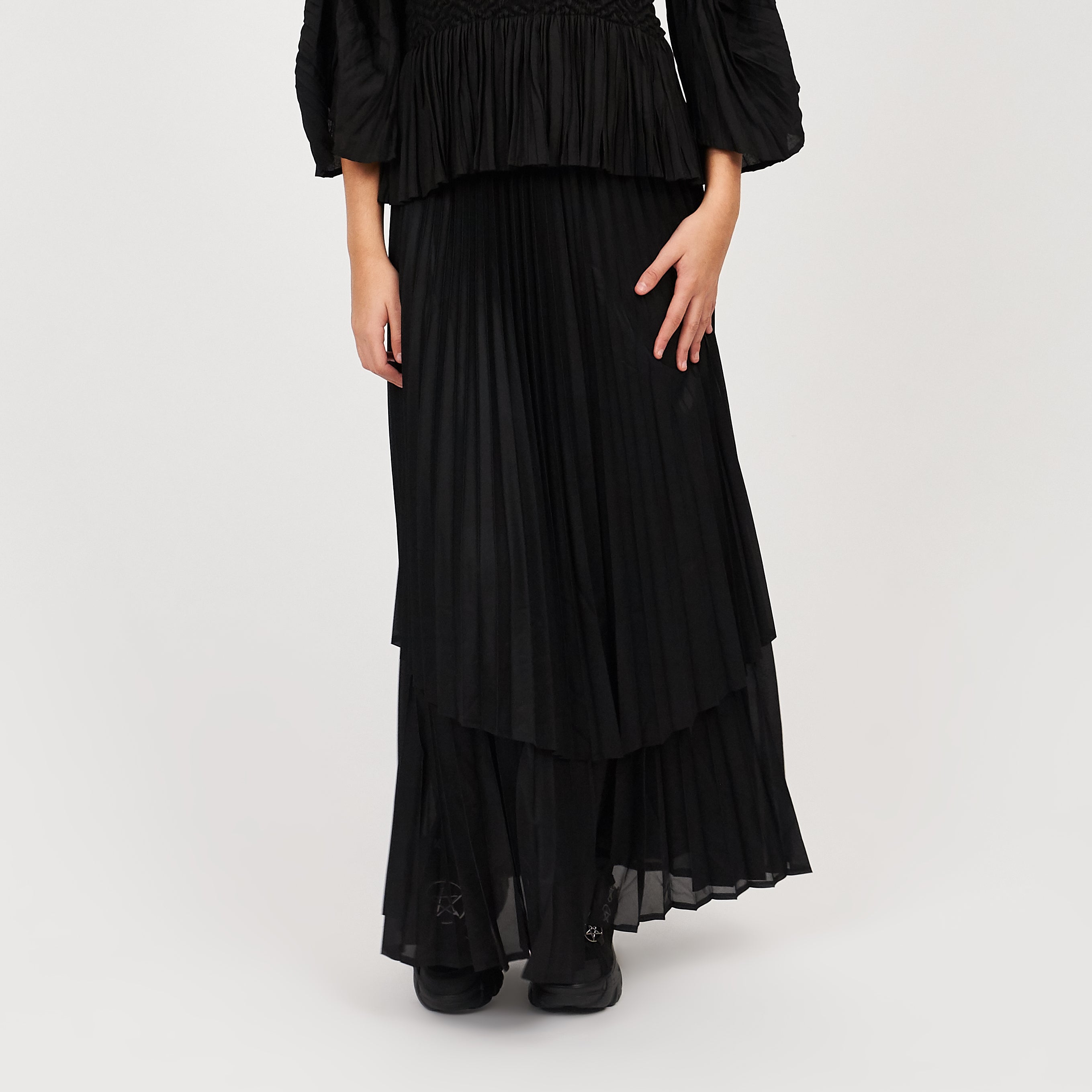KOI_Bespoke Noctura Black Pleated Top and Skirt Co Ord- One Size_ECOM4