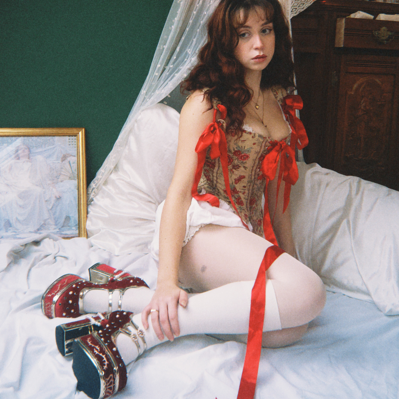 KOI_Boleyn_s_Vengeance_Heels_DARCY2