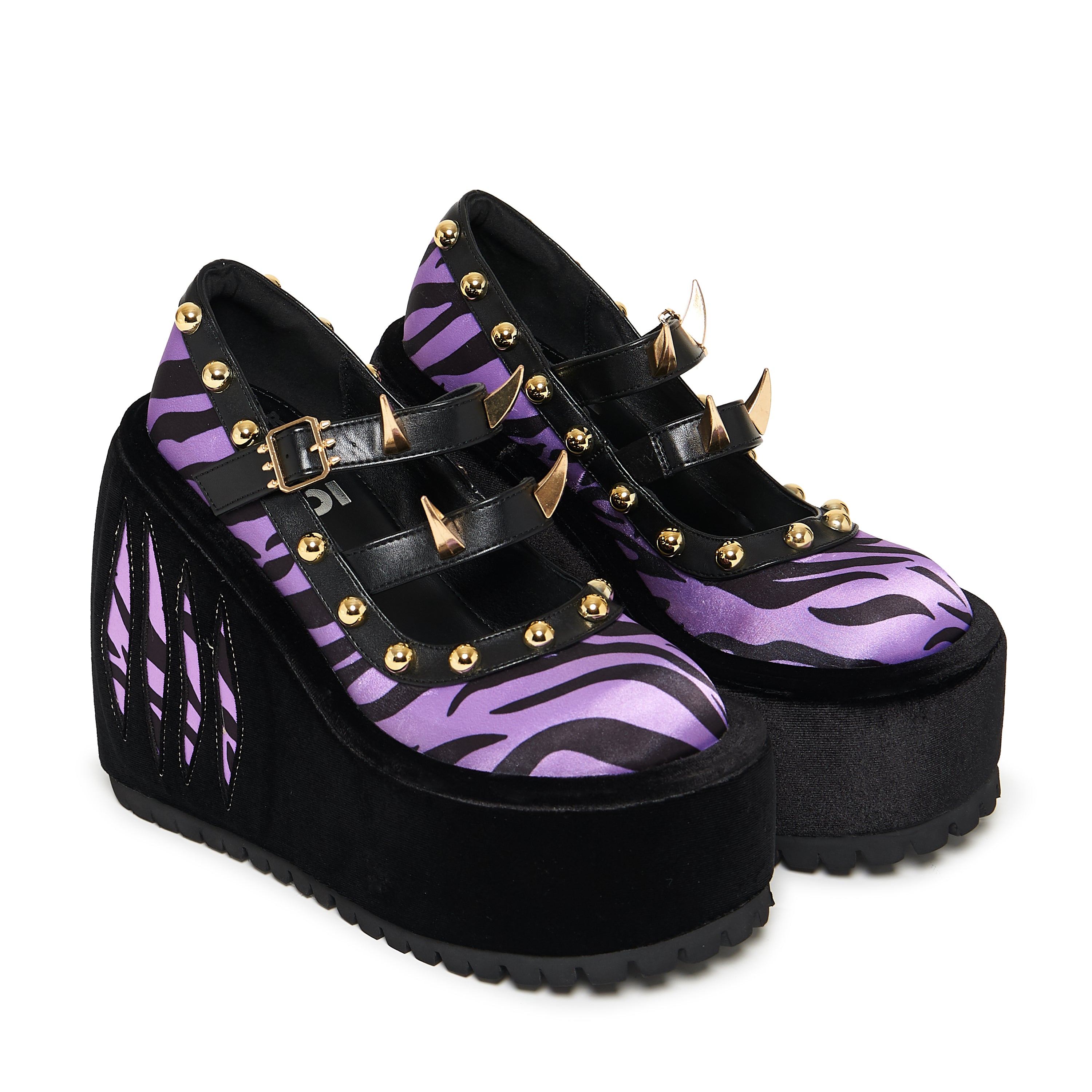 KOI_Clawsome Wolf Platform Wedges_ECOM1