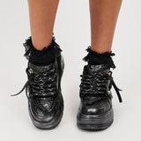 KOI_Metamorphosis_Distressed_Platform_Trainers_MOD5