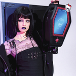 KOI_Monster_High_iCoffin_Backpack_MOD