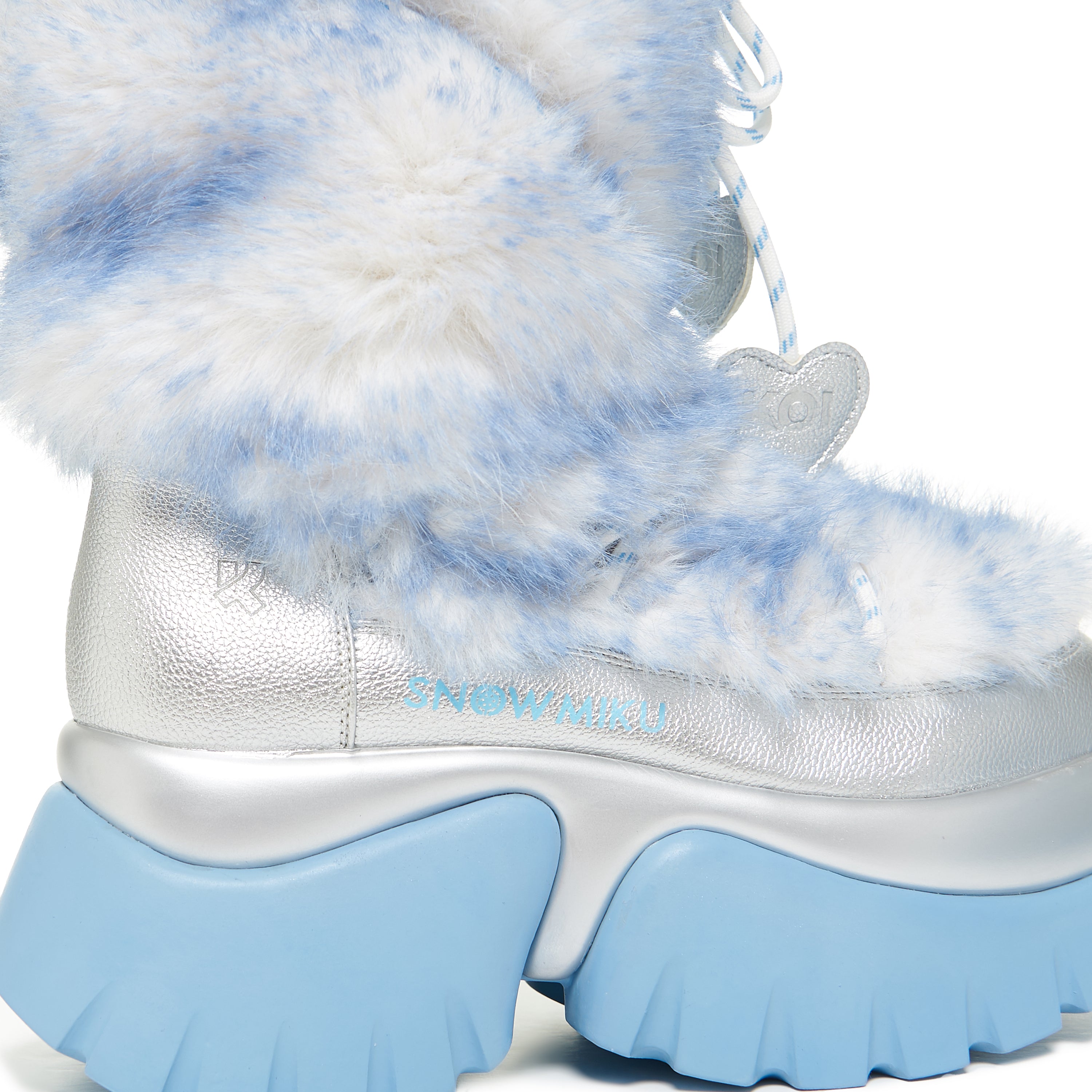 KOI_SNOW MIKU Fluffy ‘Monster’ Long Boots5