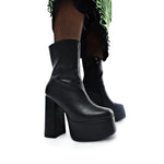 Lexus Black Platform Heeled Boots - Ankle Boots - KOI Footwear - Black - Model Platform Detail