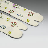 Sultan Floral Cream Tabi Socks