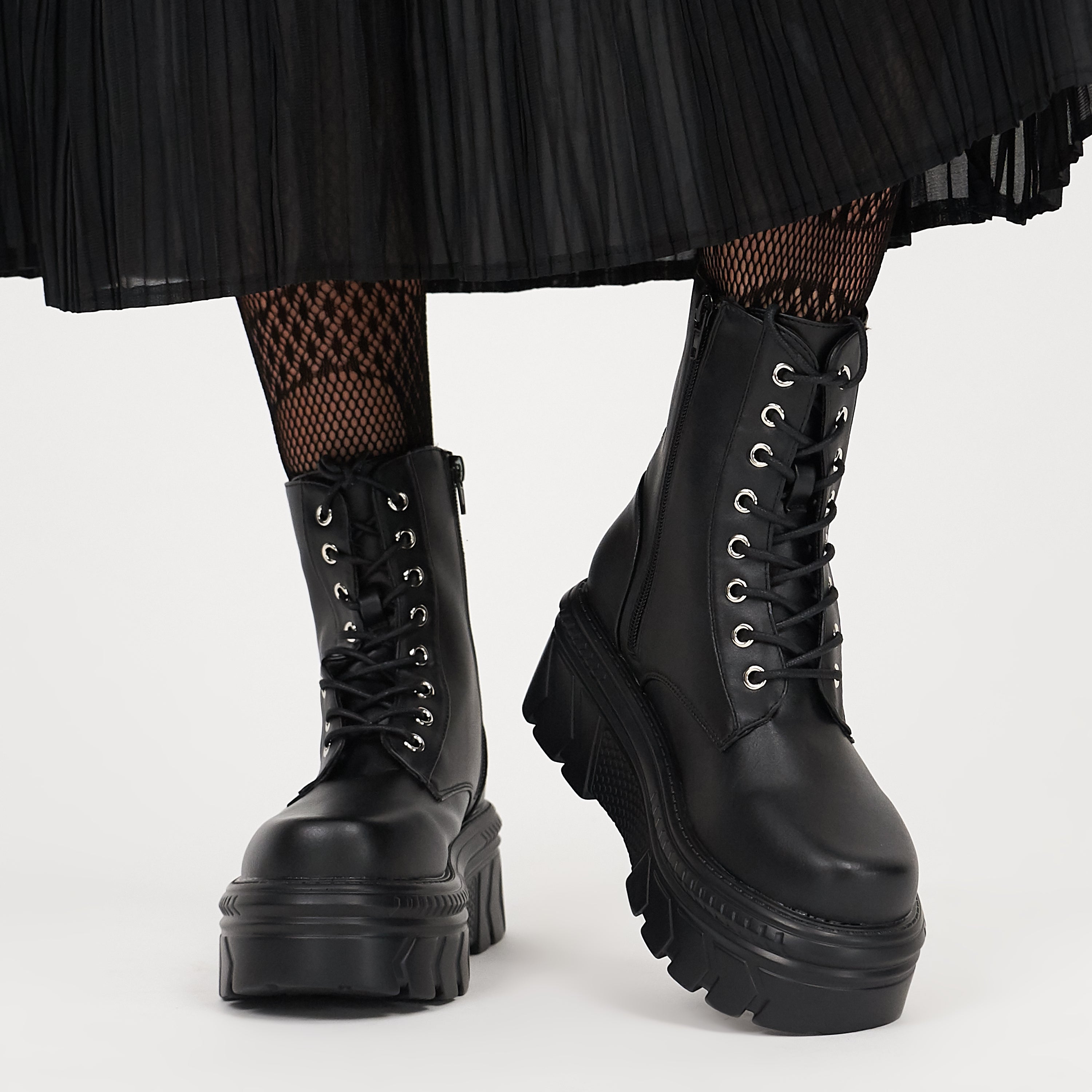 Talwar Chunky Stomper Boots – KOI footwear