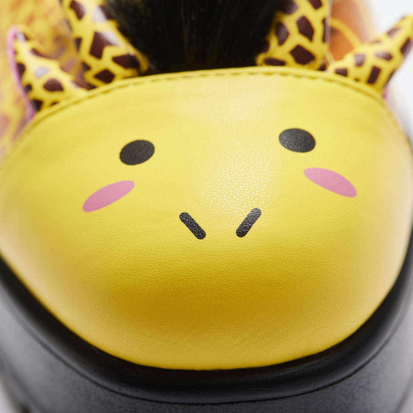 Tira Mary Janes 'Grazing Giraffe Edition' - Mary Janes - KOI Footwear - Yellow - Front Detail
