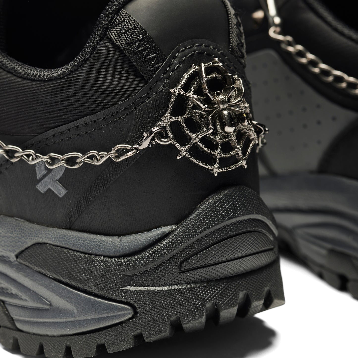 Wandering Spider Spiked Men's Hiking Shoes - Grey - Koi Footwear - Spider Detail