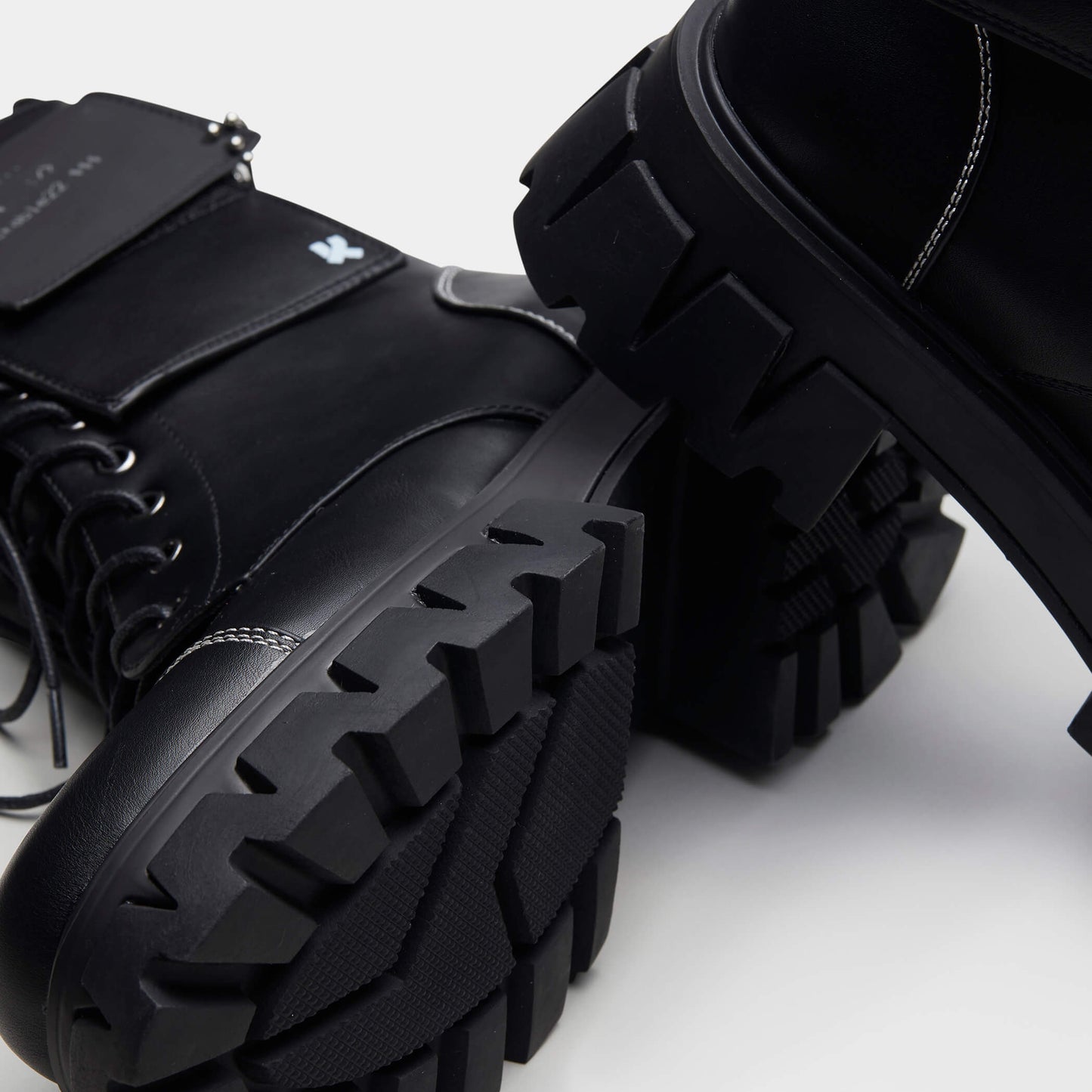 Banshee Men's Fallout Cyber Boots - Ankle Boots - KOI Footwear - Black - Sole Detail