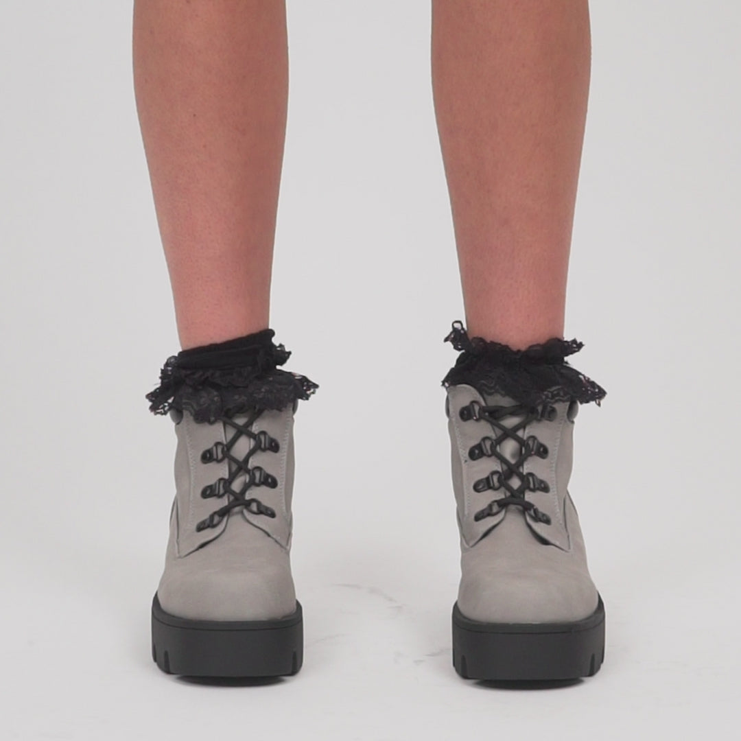 KOI_Novus_KOI_Chunky_Lace_Up_Boots_VID