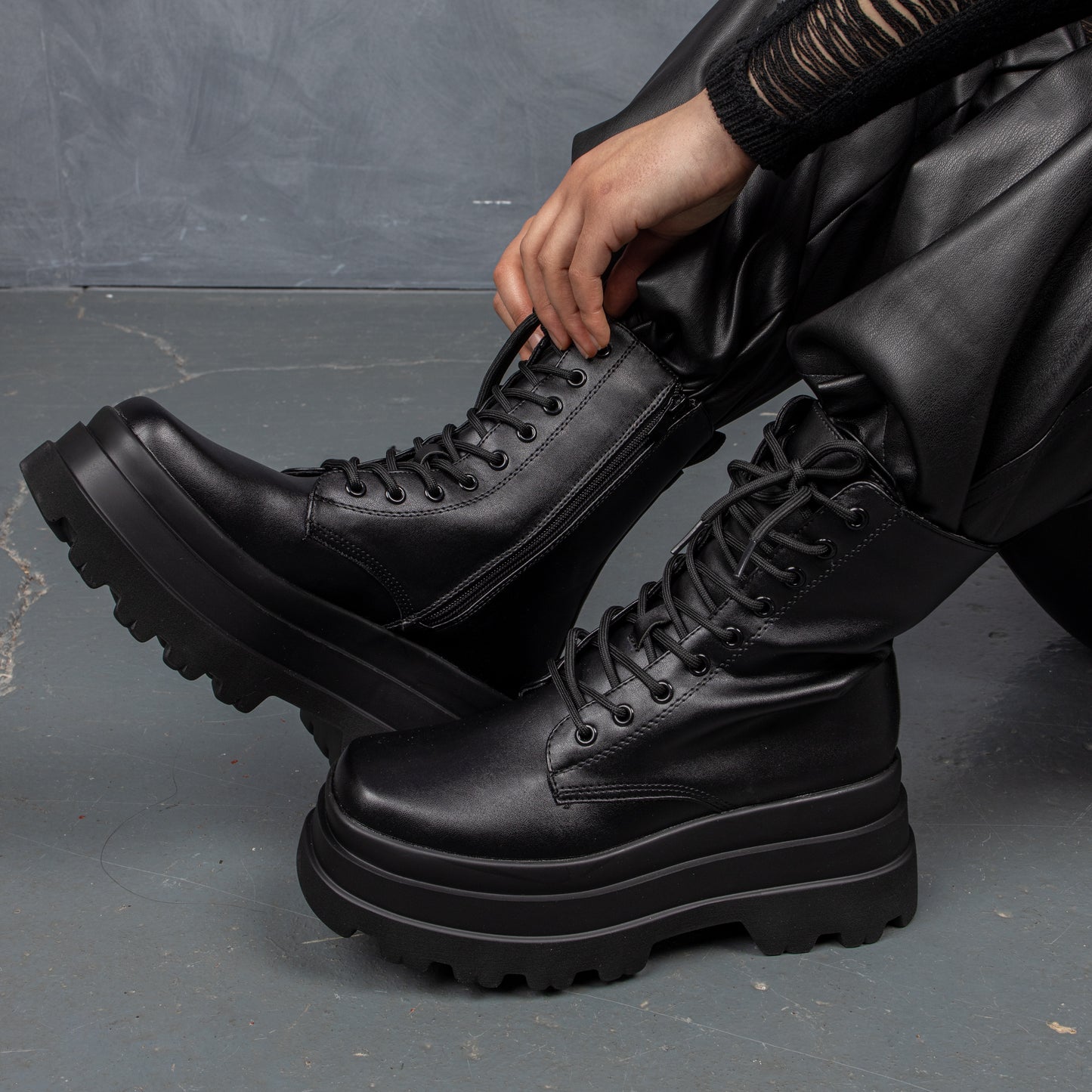 Deathwatch Trident Platform Boots - Ankle Boots - KOI Footwear - Black - Platform Detail
